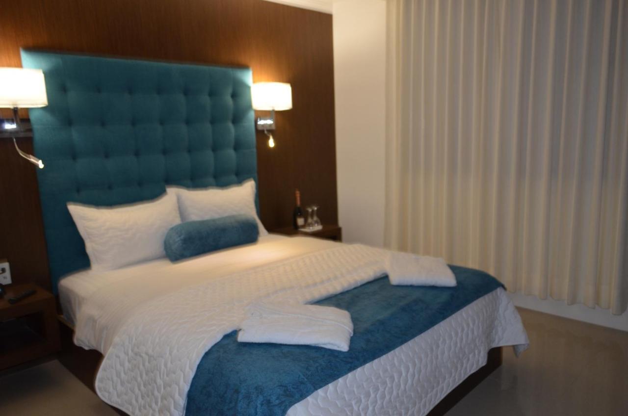 Hotel Gran Mariscal Quito Esterno foto